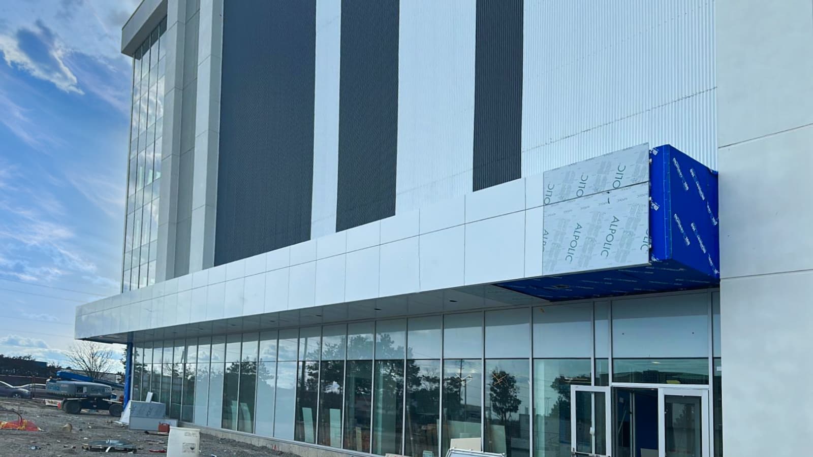 Building exterior access